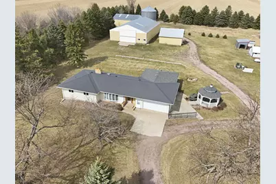 515 151st, Luverne, MN 56156 - Photo 2