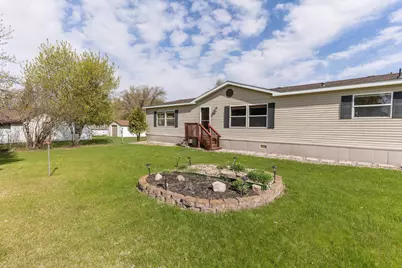 211 E Central Avenue, Clitherall, MN 56524 - Photo 8