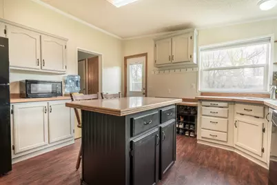 211 E Central Avenue, Clitherall, MN 56524 - Photo 18