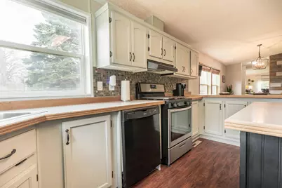 211 E Central Avenue, Clitherall, MN 56524 - Photo 16