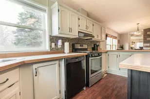 211 E Central Ave, Clitherall, MN 56524 - Photo 16
