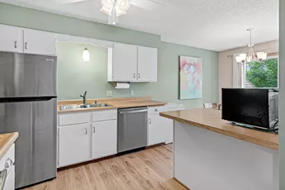 1890 Fox Ridge Drive #C, West Saint Paul, MN 55118 - Photo 2