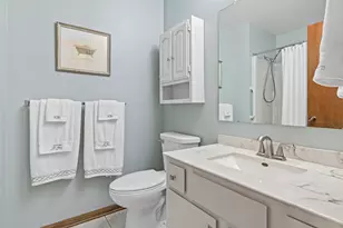 1890 Fox Ridge Dr, West Saint Paul, MN 55118 - Photo 10