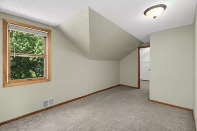 1212 Olive Street W, Stillwater, MN 55082 - Photo 16