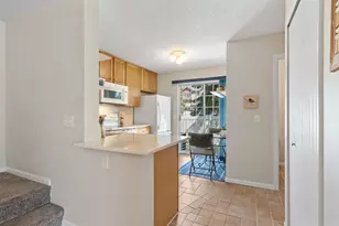 592 Mariner Way, Woodbury, MN 55129 - Photo 6
