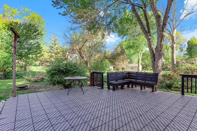 2510 Cavell Avenue N, Golden Valley, MN 55427 - Photo 20