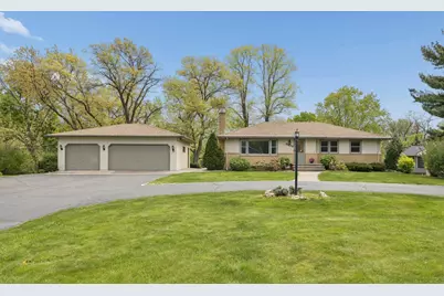 8108 Mount Curve Boulevard, Brooklyn Park, MN 55445 - Photo 2