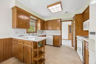 8108 Mt Curve Blvd, Brooklyn Park, MN 55445 - Photo 10