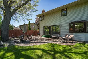 3052 Cherrywood Ct, Eagan, MN 55121 - Photo 30