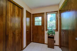 3052 Cherrywood Ct, Eagan, MN 55121 - Photo 10