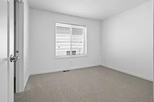 7442 20th St S, Fargo, ND 58104 - Photo 30
