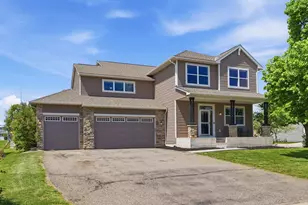 803 Harvest Trail, Buffalo, MN 55313 - Photo 2