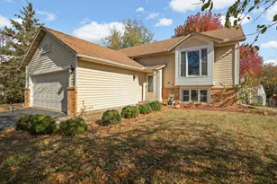 9544 Niagara Ln N, Maple Grove, MN 55369 - Photo 2