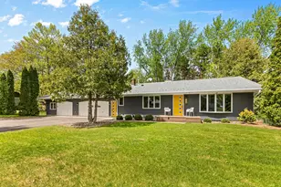 715 Tanglewood Dr, Shoreview, MN 55126 - Photo 36