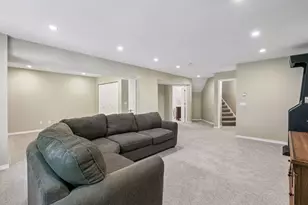 7442 Cahill Rd, Edina, MN 55439 - Photo 28