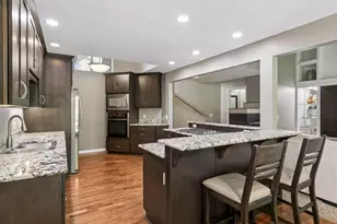7442 Cahill Rd, Edina, MN 55439 - Photo 14