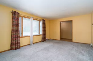 413 Sheridan St, Crookston, MN 56716 - Photo 4