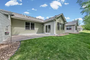682 Bibeau Ct, Vadnais Heights, MN 55127 - Photo 24