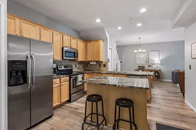 849 Braunworth Court, Chaska, MN 55318 - Photo 8
