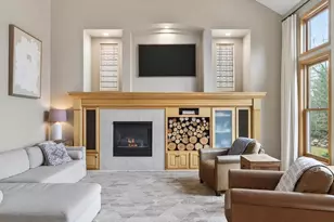 7319 Fawn Hill Rd, Chanhassen, MN 55317 - Photo 14