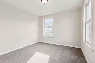 2021 3rd Ave S, Minneapolis, MN 55404 - Photo 20