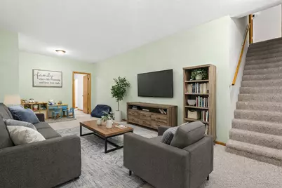 905 W Ridge Court, New Richmond, WI 54017 - Photo 20