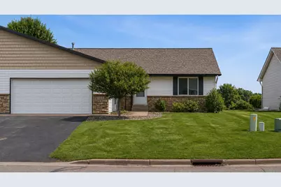 905 W Ridge Court, New Richmond, WI 54017 - Photo 1