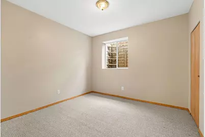 905 W Ridge Court, New Richmond, WI 54017 - Photo 22