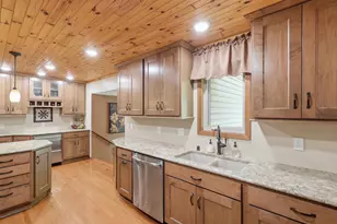 12997 Euclid Ave, Apple Valley, MN 55124 - Photo 8