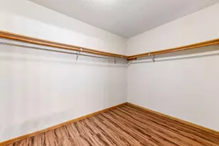 1014 Heldt St, Chaska, MN 55318 - Photo 28