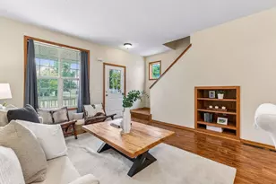 1014 Heldt St, Chaska, MN 55318 - Photo 4
