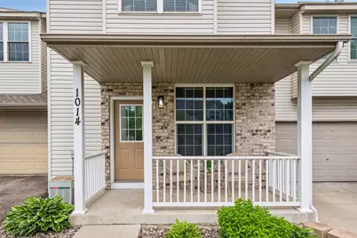 1014 Heldt Street, Chaska, MN 55318 - Photo 2