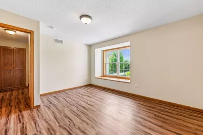 1014 Heldt Street, Chaska, MN 55318 - Photo 30