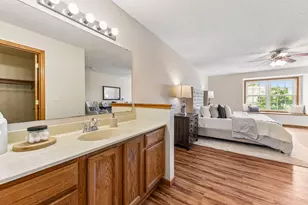 1014 Heldt St, Chaska, MN 55318 - Photo 24