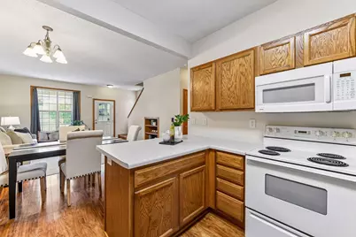 1014 Heldt Street, Chaska, MN 55318 - Photo 12