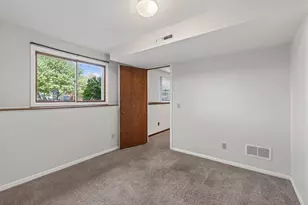 3054 Wilder St N, Roseville, MN 55113 - Photo 34