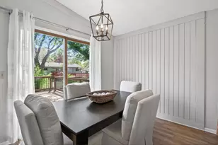 3054 Wilder St N, Roseville, MN 55113 - Photo 8