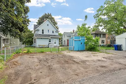1227 Thomas Avenue, Saint Paul, MN 55104 - Photo 32