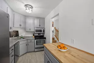16612 Franklin Trail SE, Prior Lake, MN 55372 - Photo 6