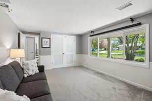 8910 23rd Ave N, Golden Valley, MN 55427 - Photo 26
