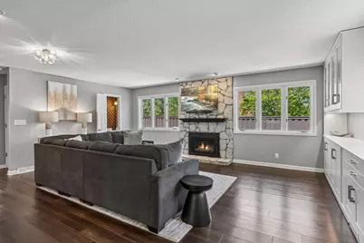8910 23rd Avenue N, Golden Valley, MN 55427 - Photo 14