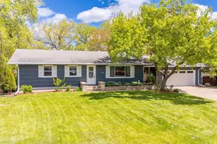 1782 Onacrest Curve, Maplewood, MN 55117 - Photo 2