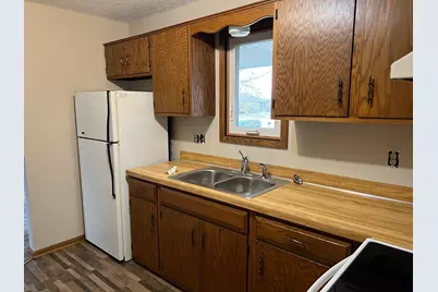 1615 Commercial Avenue #203, Victoria, MN 55386 - Photo 6