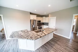 17108 Hilltop Ln SE, Chatfield, MN 55923 - Photo 16