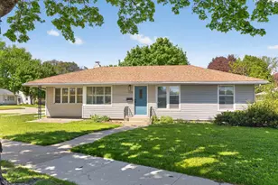 1125 7th Ave SW, Rochester, MN 55902 - Photo 1