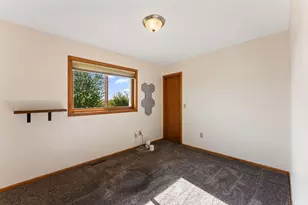 14423 Vale St NW, Andover, MN 55304 - Photo 10