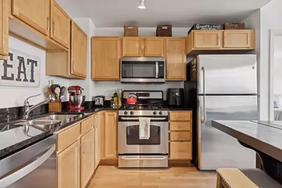 929 Portland Ave #902, Minneapolis, MN 55404 - Photo 10