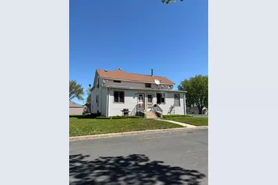 310 Hill Street W, Norwood Young America, MN 55368 - Photo 2