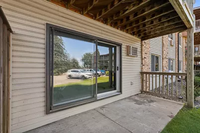 2011 E 122nd Street #D5, Burnsville, MN 55337 - Photo 8