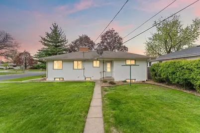 202 Ash Street W, South Saint Paul, MN 55075 - Photo 2